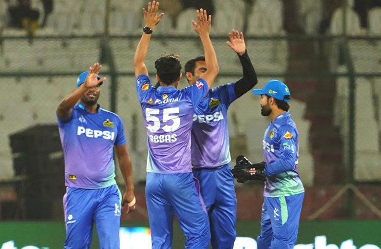 Multan Sultans' Bowlers Shine, Limit Peshawar Zalmi to 146/7 in PSL 9 Qualifier