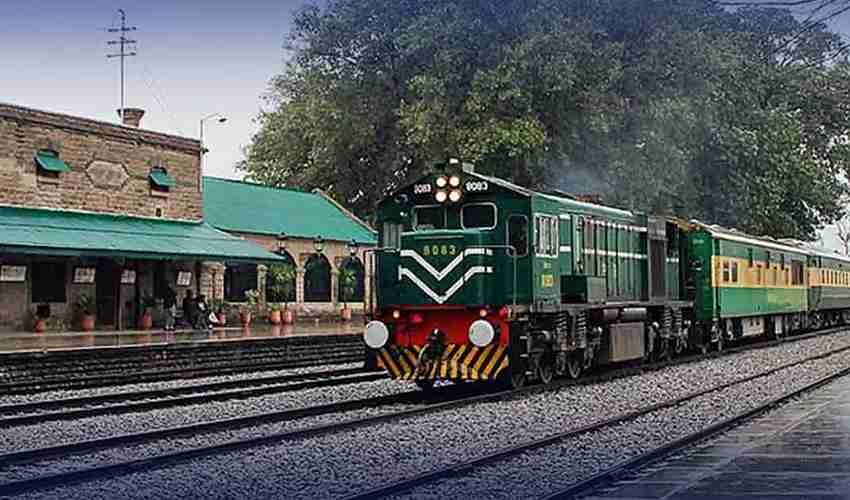 Pakistan Railways Launches Four Special Eid Trains! 2024